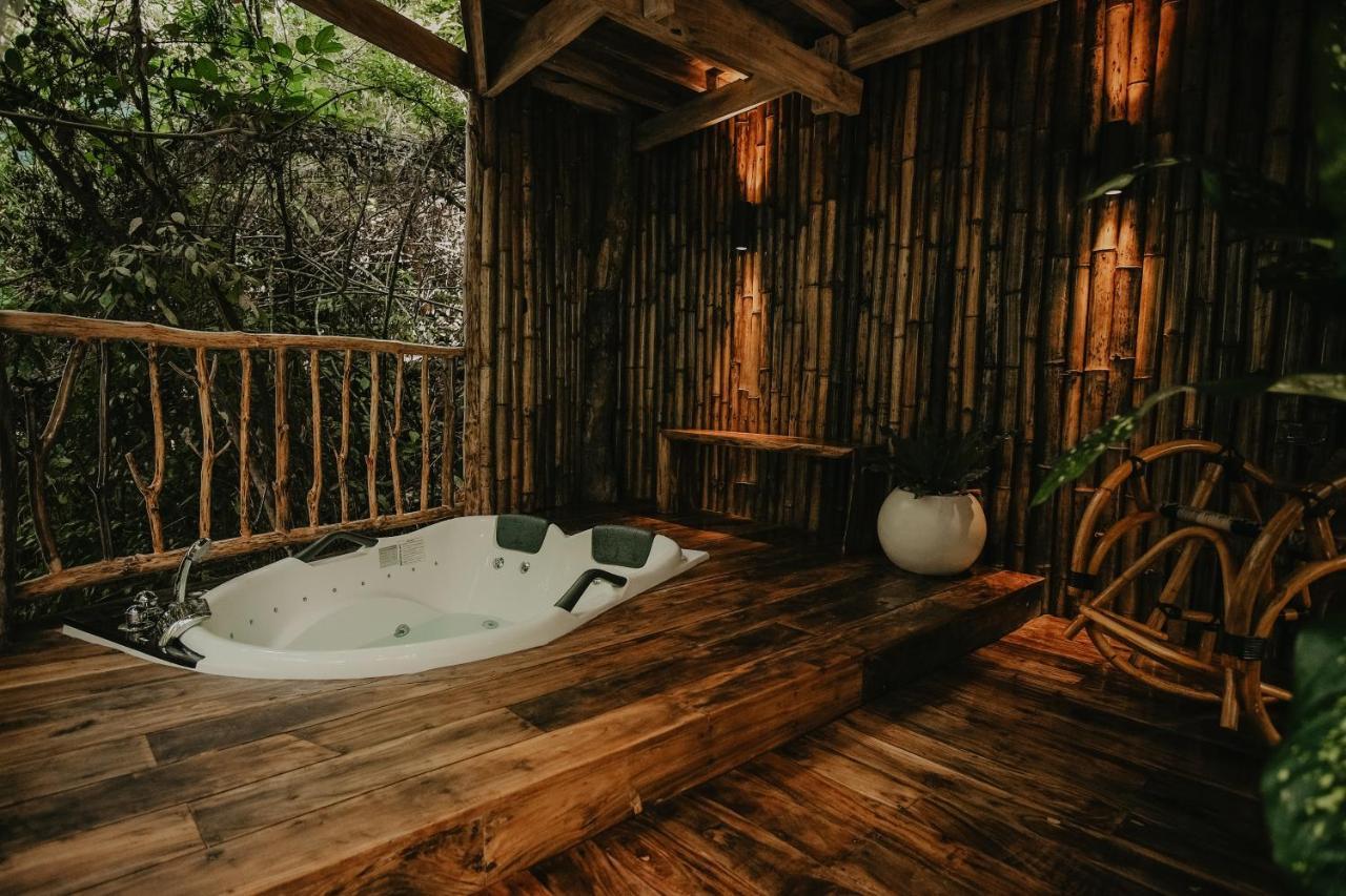 Treehouse De Valentine Villa Balamban Exterior foto